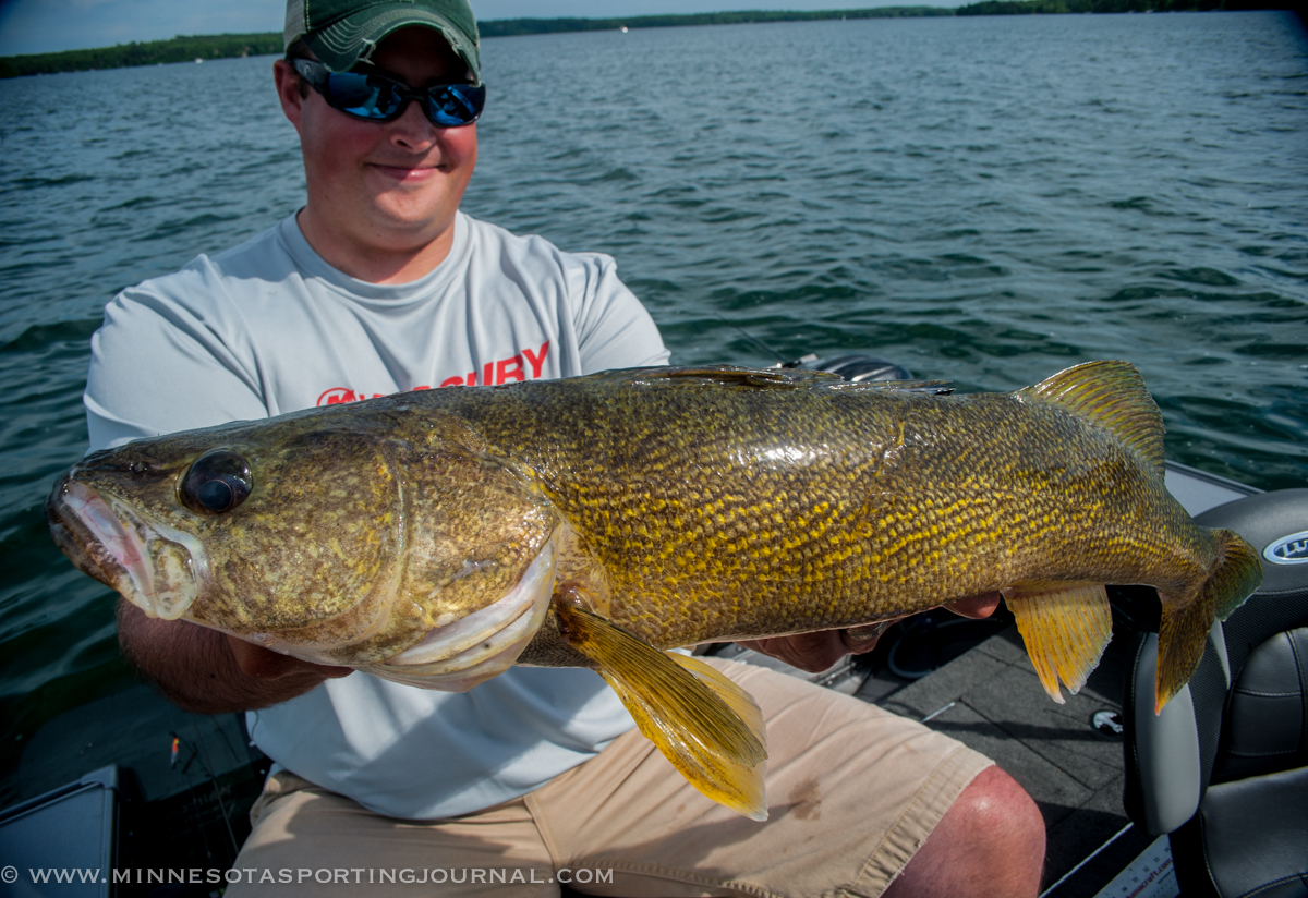SUMMER TOUR PART 1 – Late night bowfishing and Leech Lake sunburn