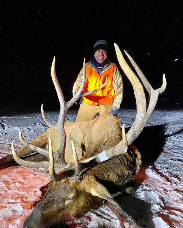 Finding Fur and Feathers Show #34: Luckiest Big Game Hunter Ever??