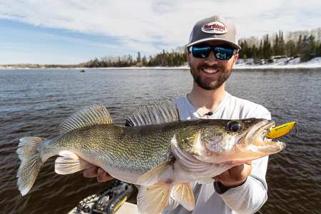 SJR | Week 601: Fishing Updates in Minnesota & Deer Classic Walkthru